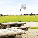 10 Person In Brovst-by Traum